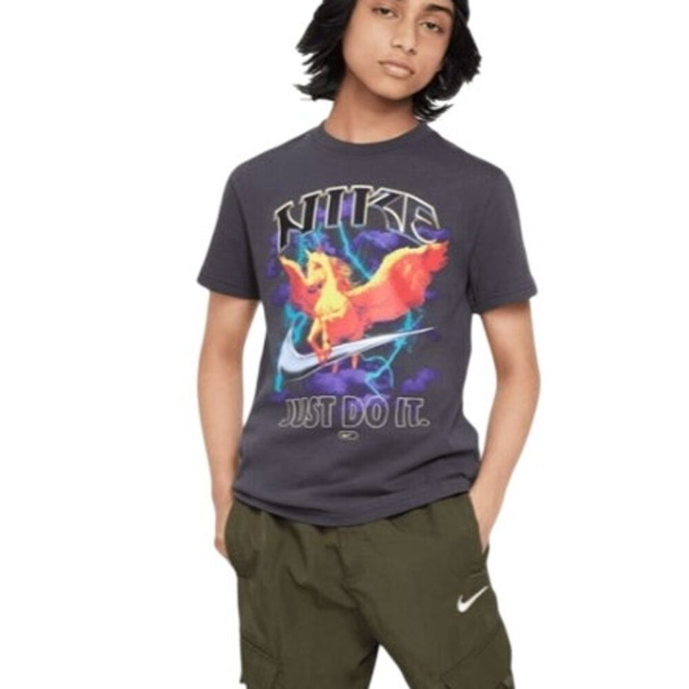 Nike Kids Large Pegasus Graphic T-Shirt Loose Fit Tee